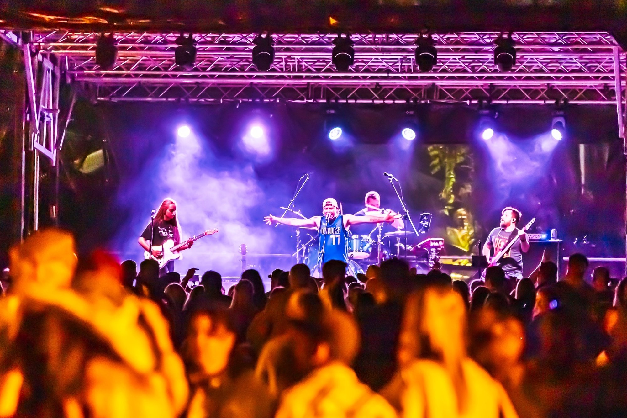 The Ultimate Superstars of Country